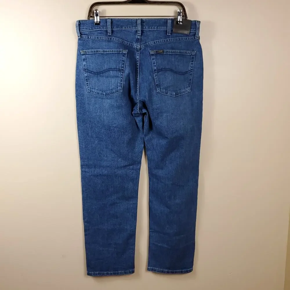 Lee Regular Fit Straight Leg Jeans in a Medium Wash Size 34x30